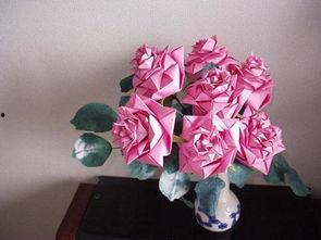 怎么用纸做玫瑰花视频,用纸制作逼真纸玫瑰花